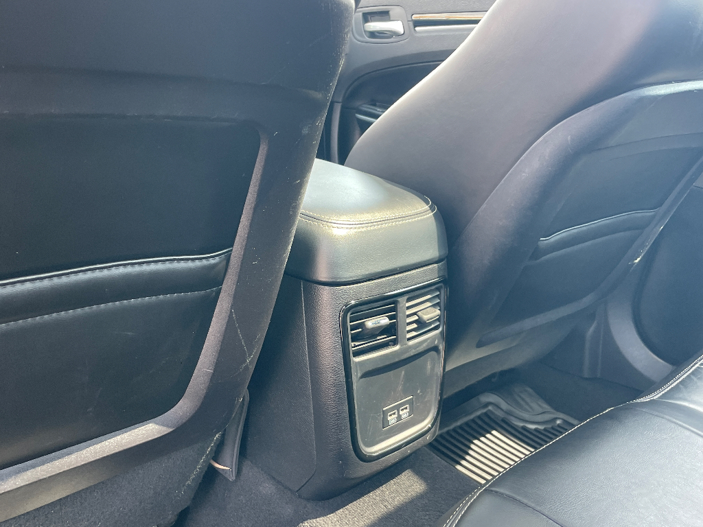 2023 Chrysler 300S