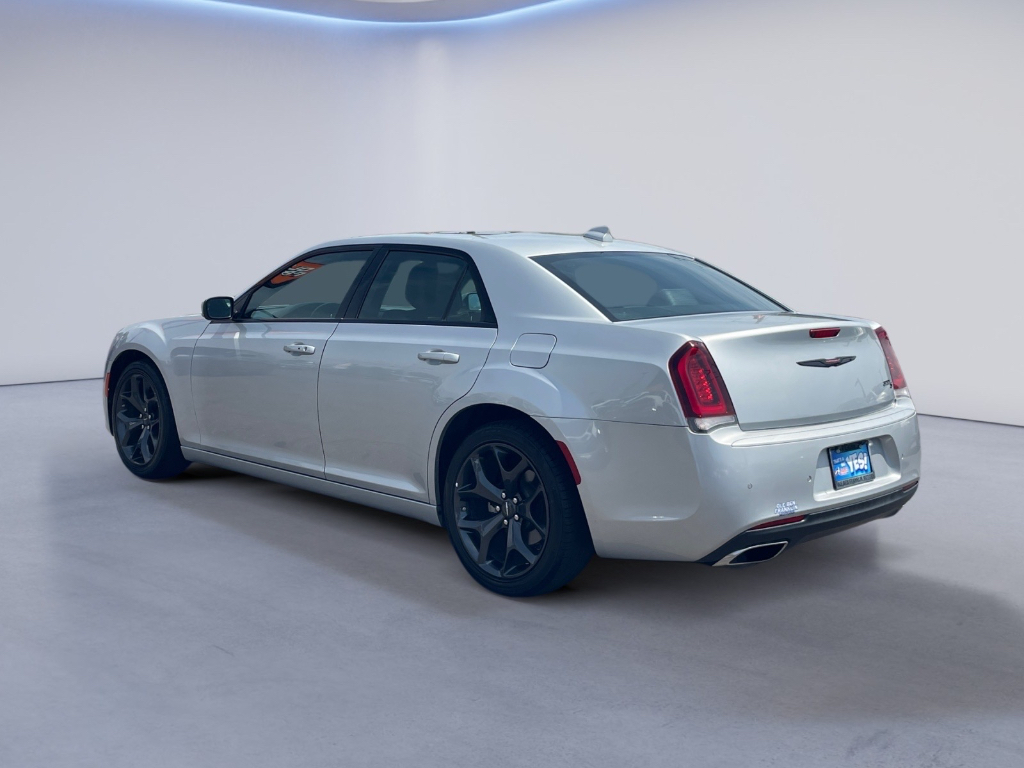 2023 Chrysler 300S