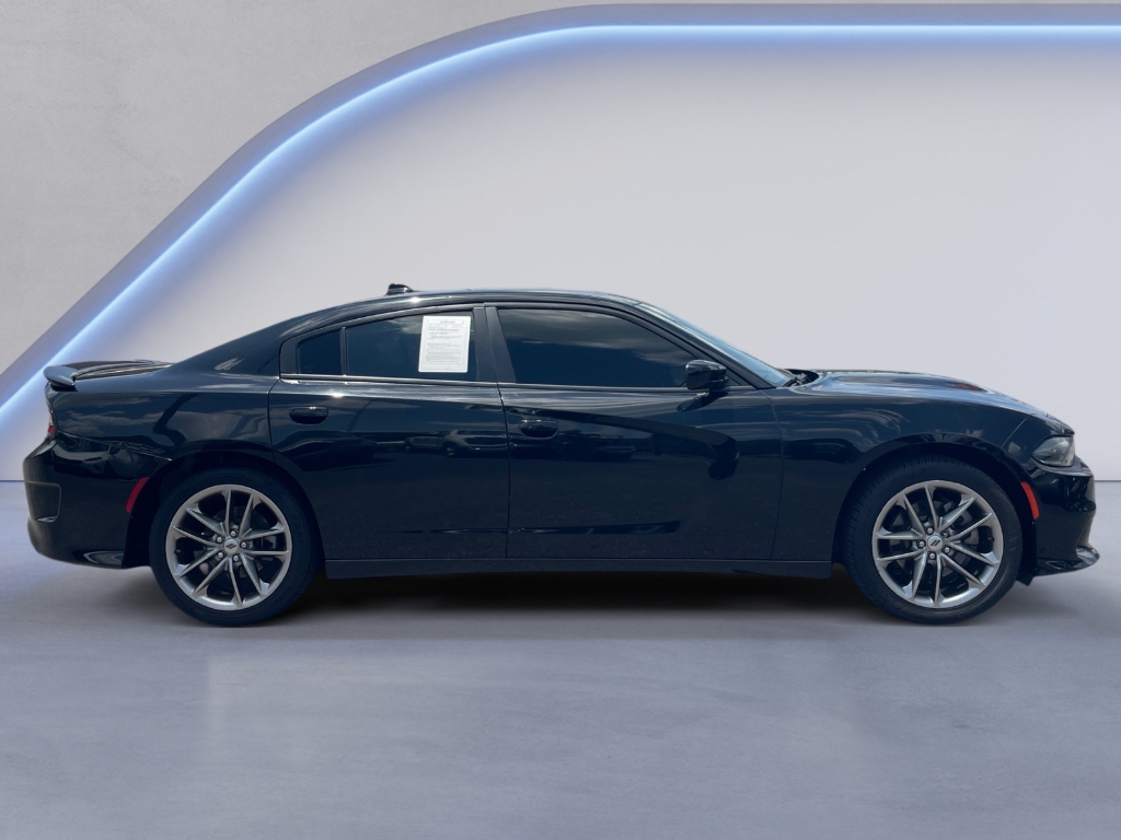 2021 Dodge Charger image 16