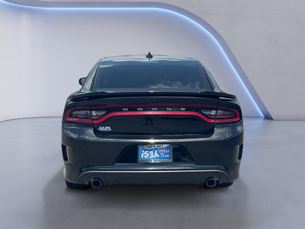 2021 Dodge Charger image 18