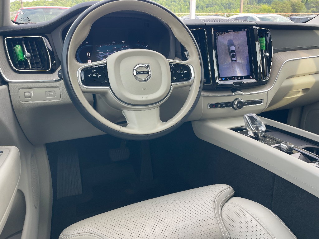 2022 Volvo XC60