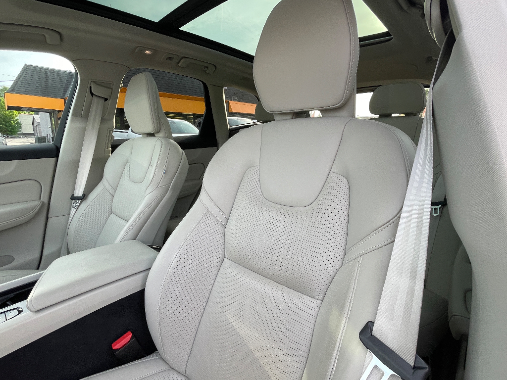 2022 Volvo XC60