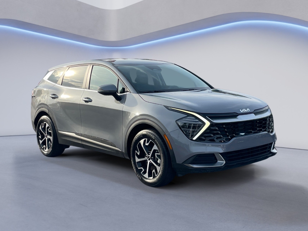 2025 Kia Sportage image 1