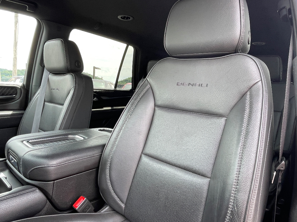 2024 GMC Yukon