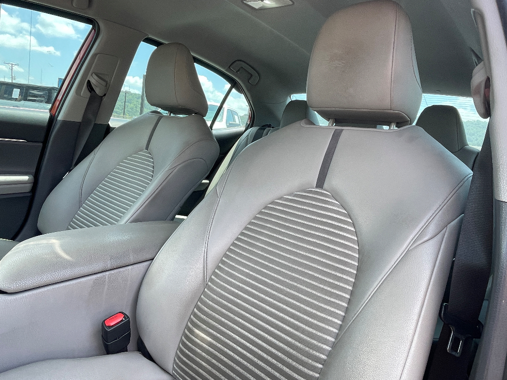 2024 Toyota Camry image 12