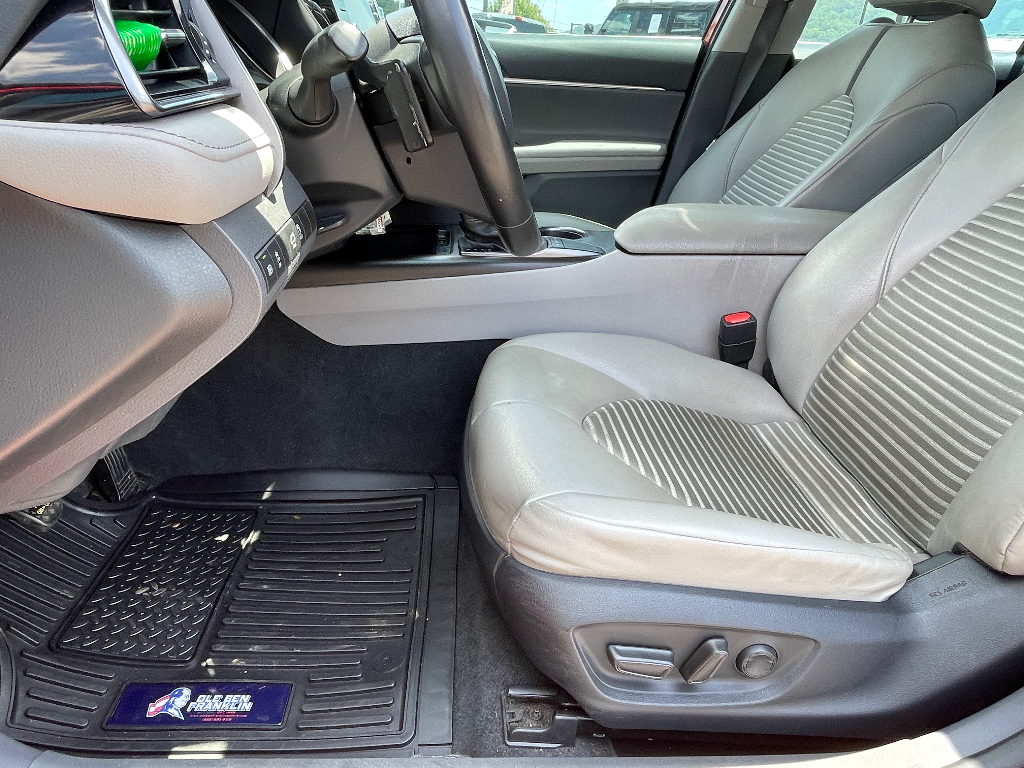 2024 Toyota Camry image 13