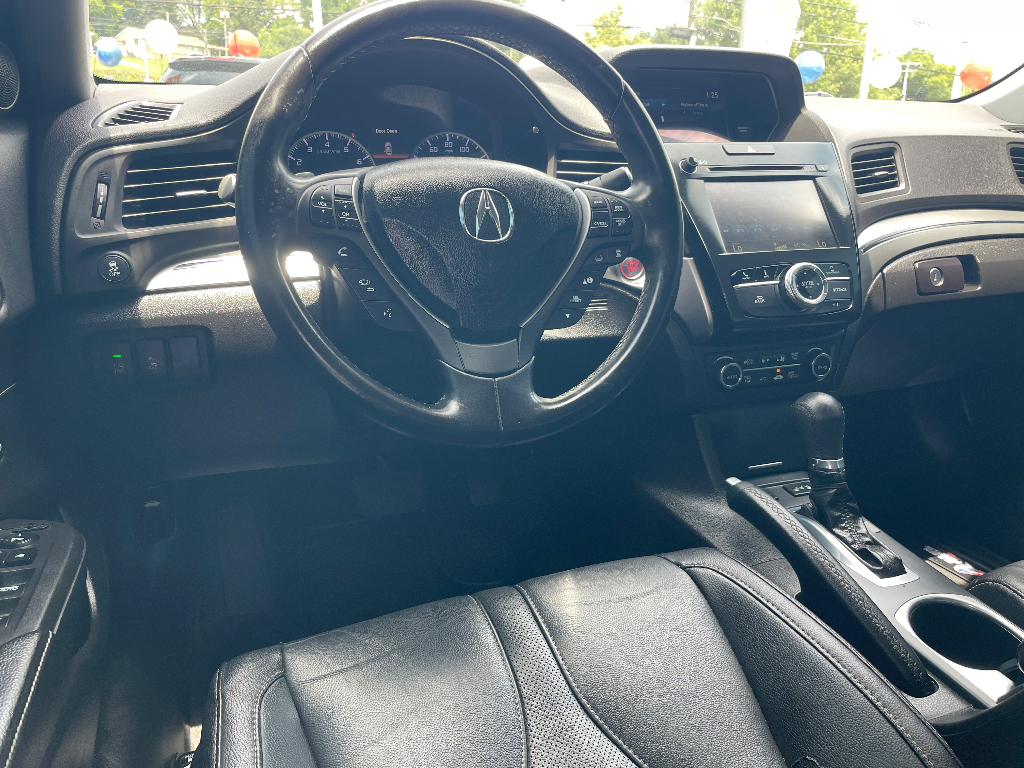 2022 Acura ILX image 2
