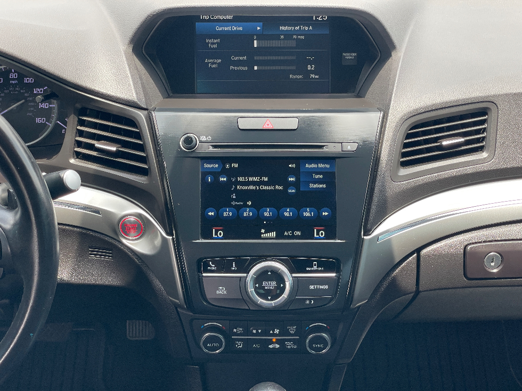 2022 Acura ILX image 8