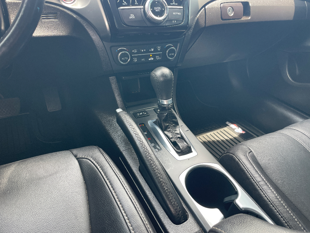 2022 Acura ILX image 9