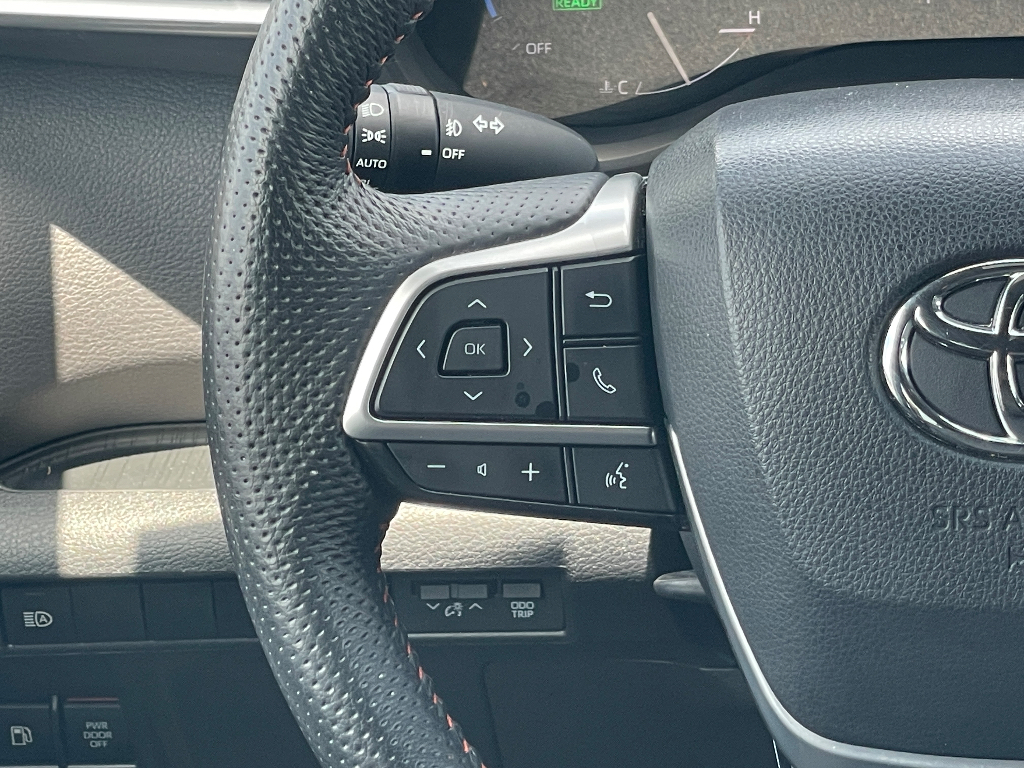 2022 Toyota Sienna image 6