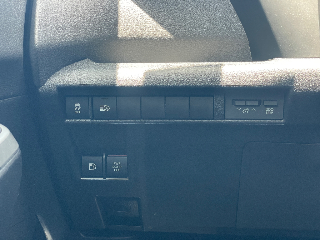 2022 Toyota Sienna image 10