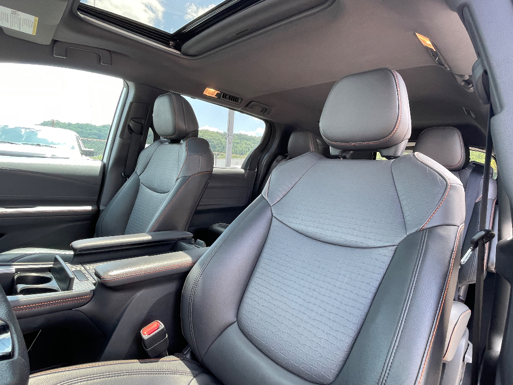 2022 Toyota Sienna image 14