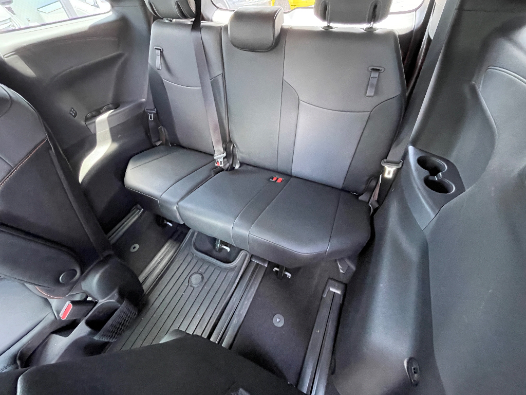 2022 Toyota Sienna image 18