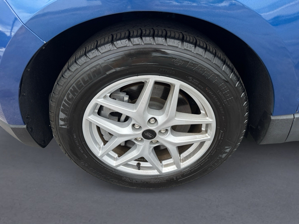2024 Ford Edge image 11