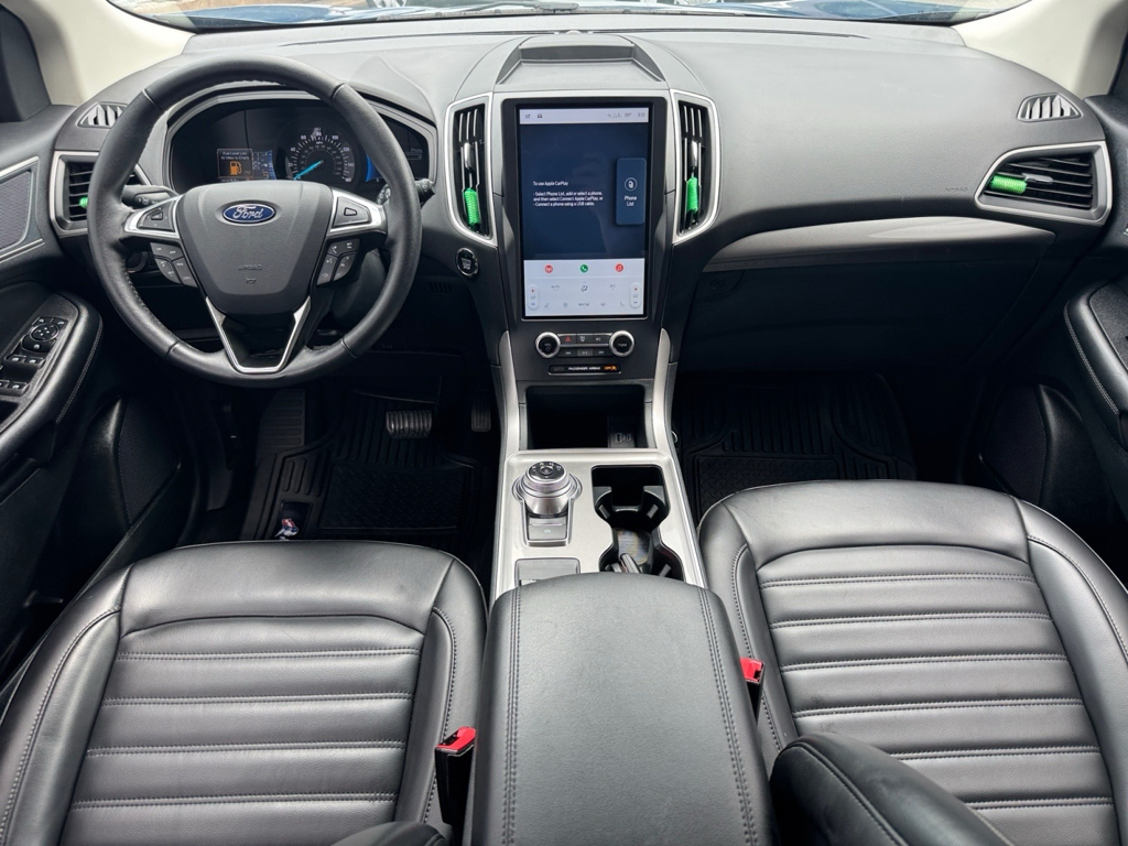 2024 Ford Edge image 14
