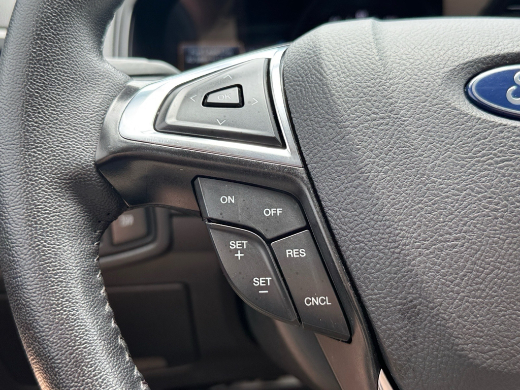 2024 Ford Edge image 20