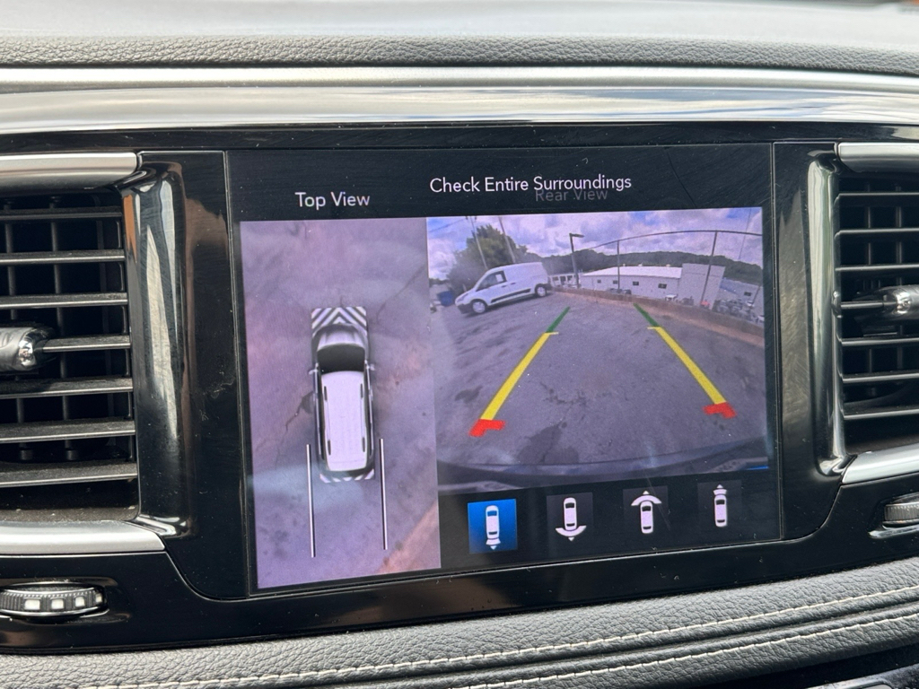 2019 Chrysler Pacifica image 26