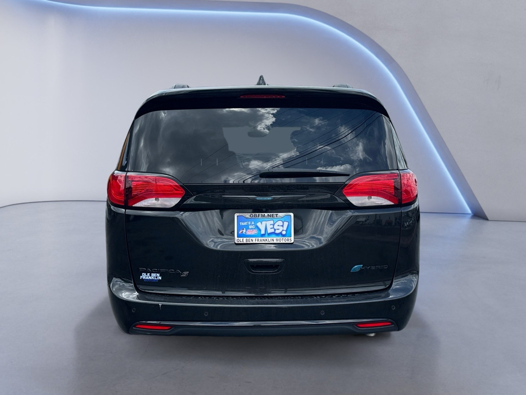 2019 Chrysler Pacifica image 4