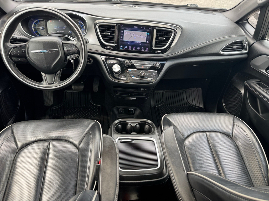 2019 Chrysler Pacifica image 12