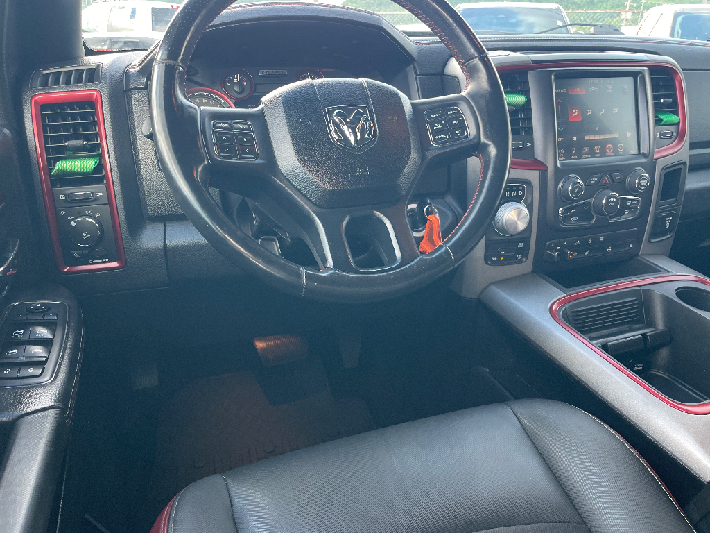 2016 Ram 1500 image 2
