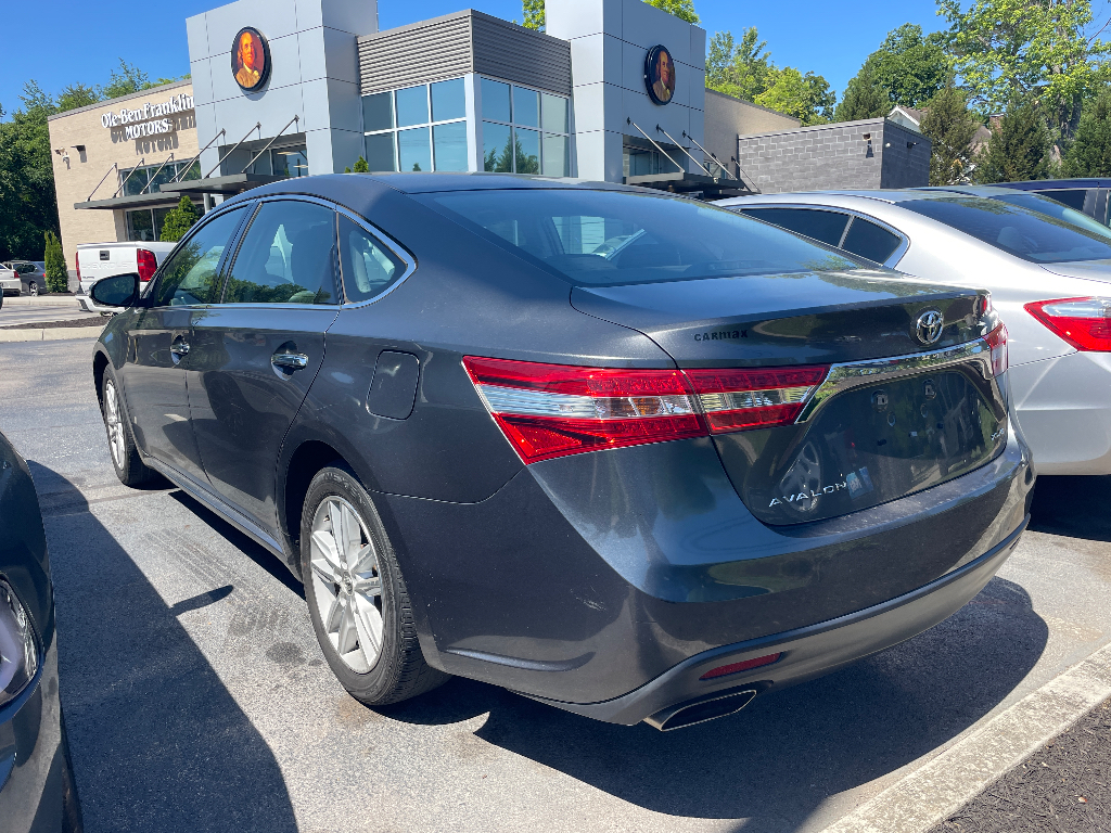 2013 Toyota Avalon image 4