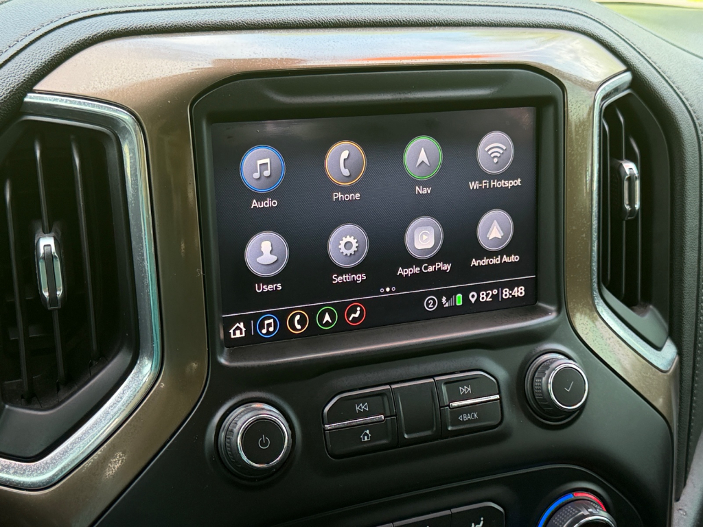 2020 Chevrolet Silverado image 25