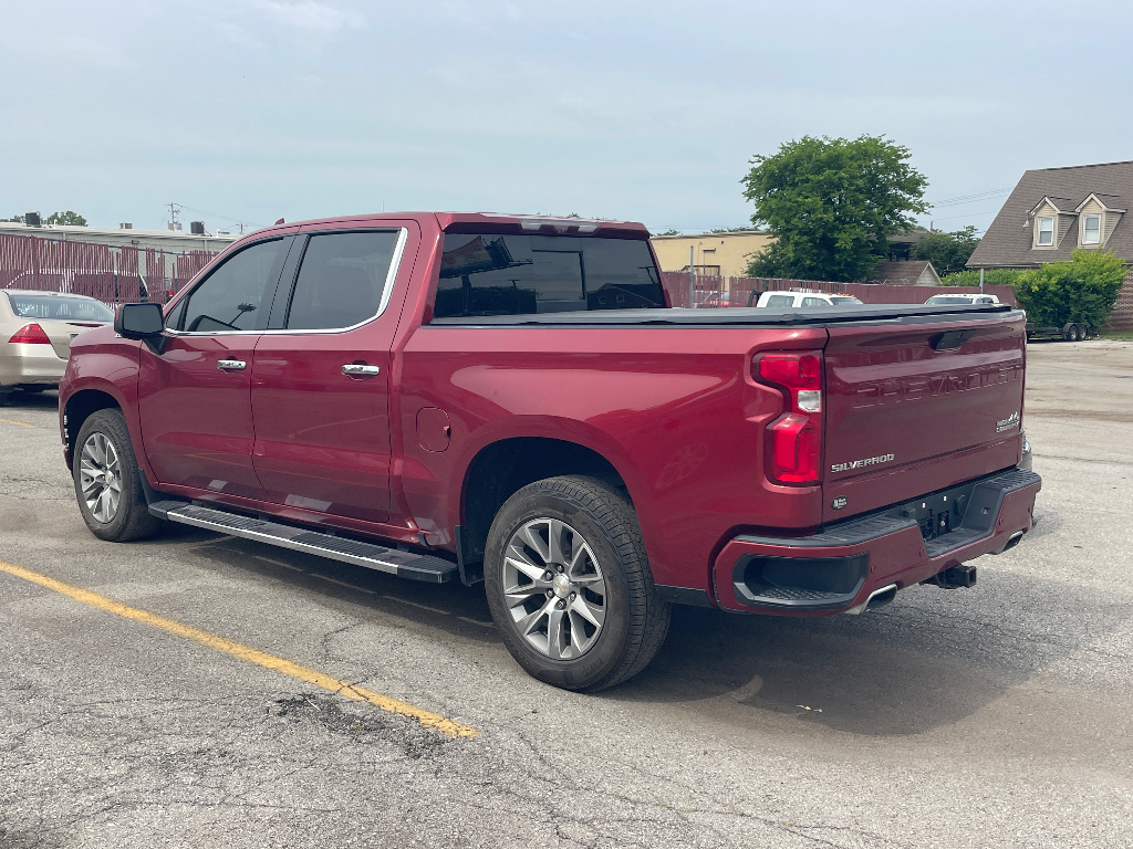 2020 Chevrolet Silverado image 5