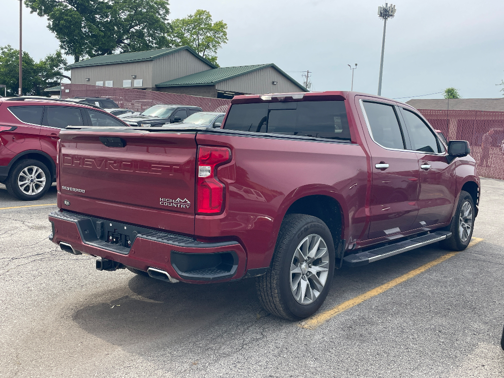 2020 Chevrolet Silverado image 7