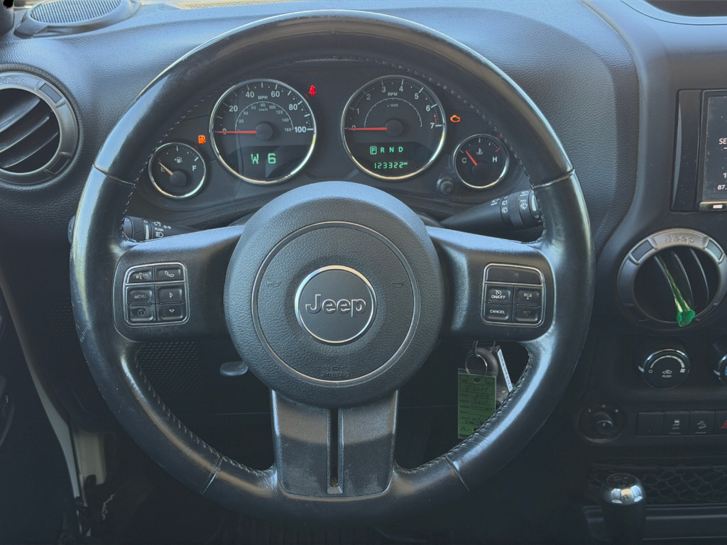 2018 Jeep Wrangler JK image 14