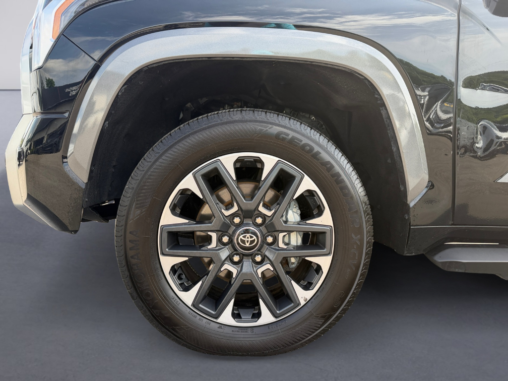 2025 Toyota Tundra image 9