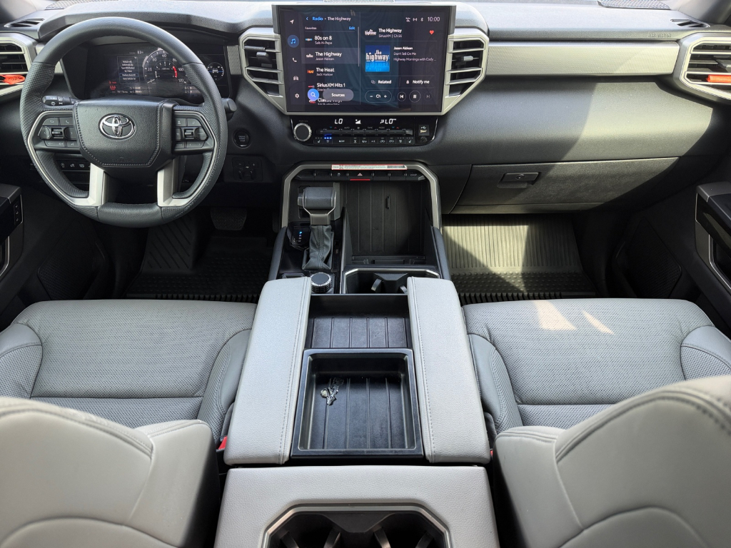 2025 Toyota Tundra image 16