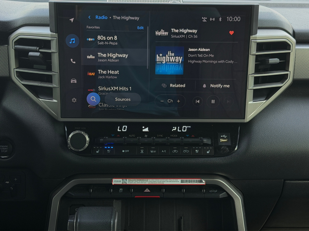 2025 Toyota Tundra image 17