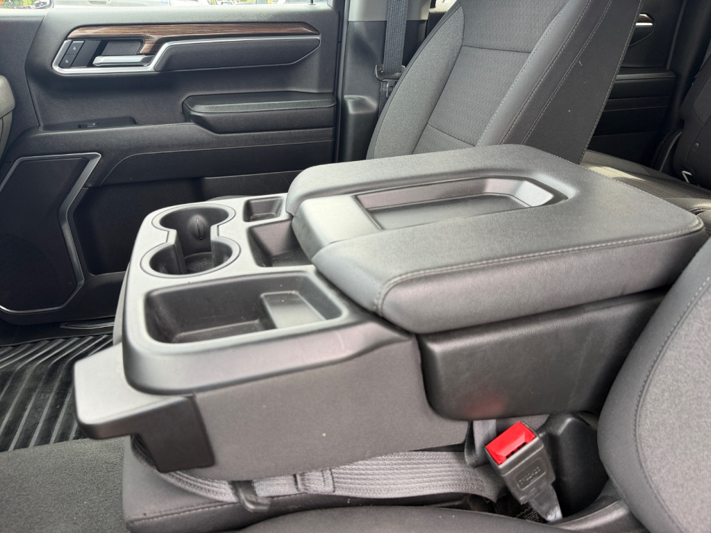 2025 Chevrolet Silverado