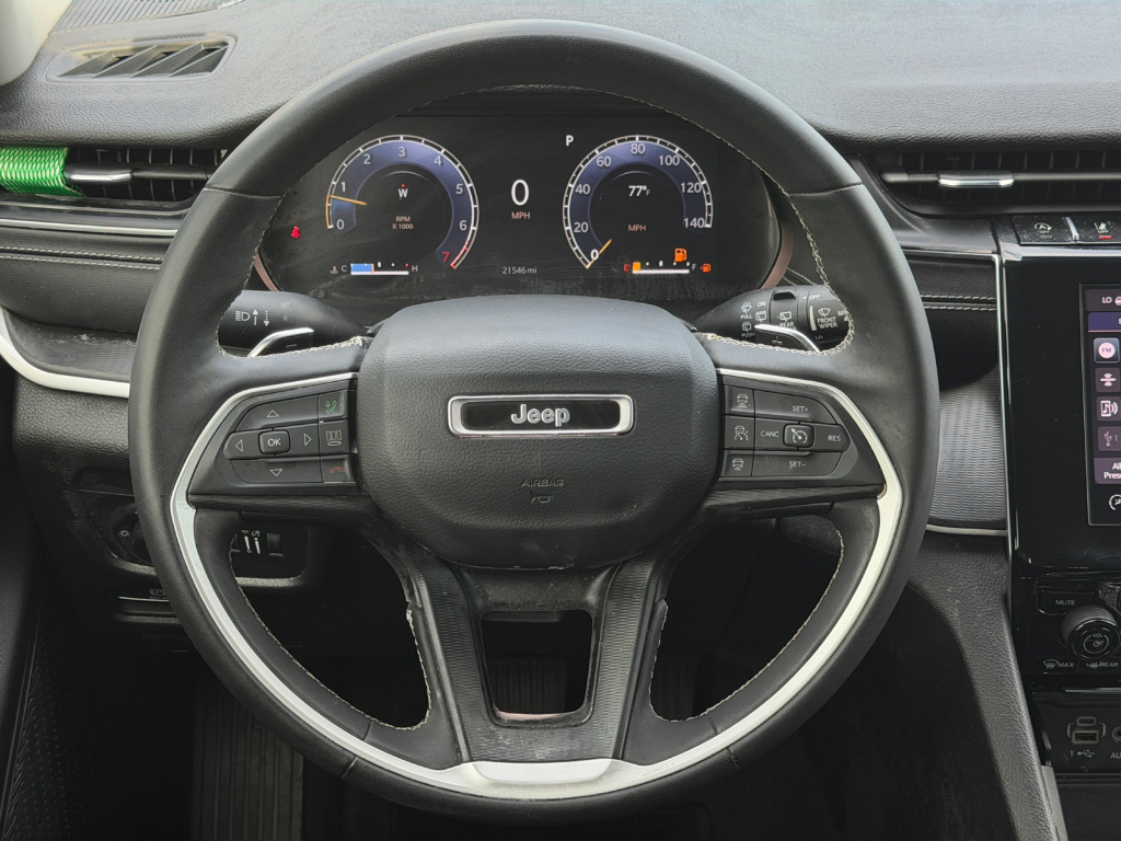 2023 Jeep Grand Cherokee image 17