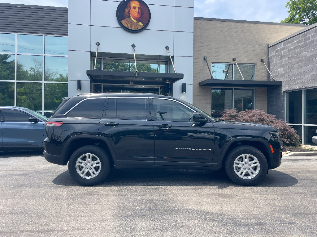 2023 Jeep Grand Cherokee image 8