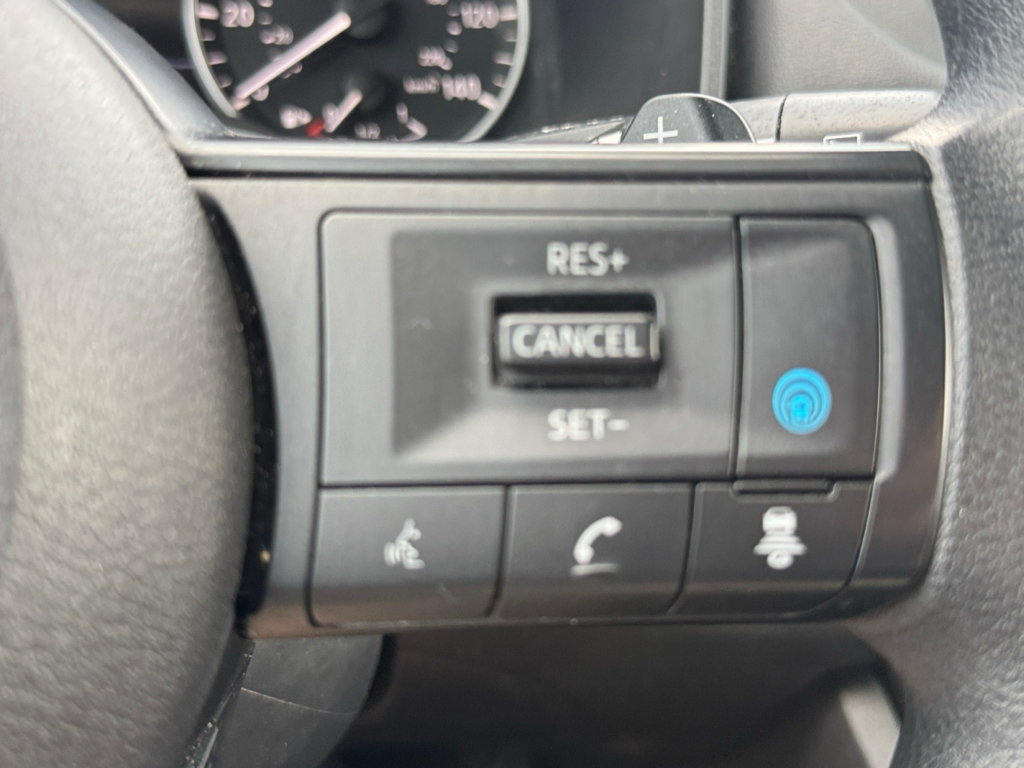 2024 Nissan Rogue image 18