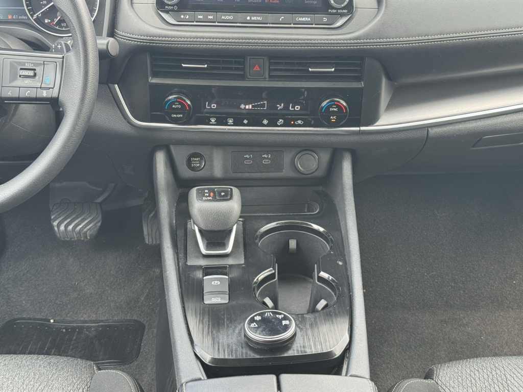2024 Nissan Rogue image 17