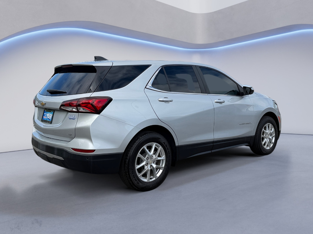 2022 Chevrolet Equinox image 3