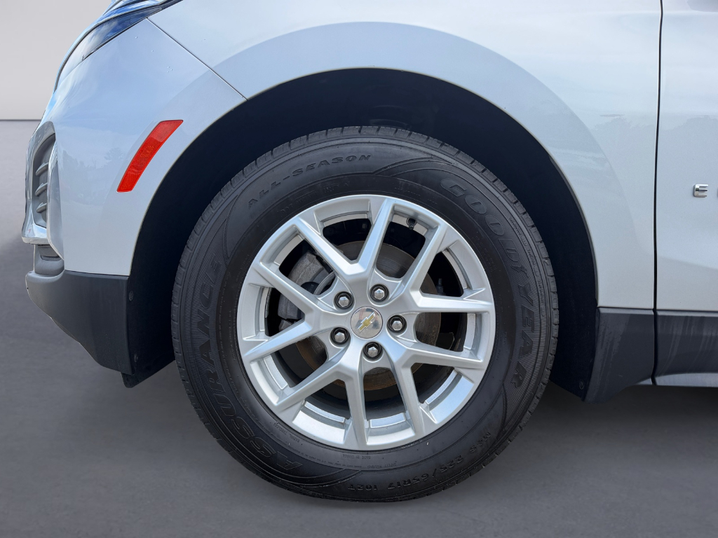 2022 Chevrolet Equinox image 9