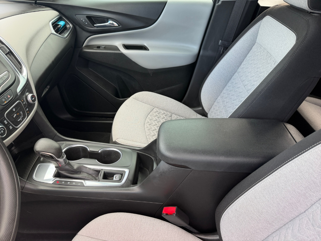 2022 Chevrolet Equinox image 11