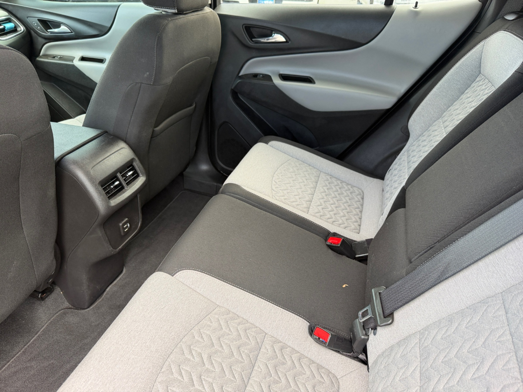 2022 Chevrolet Equinox image 15