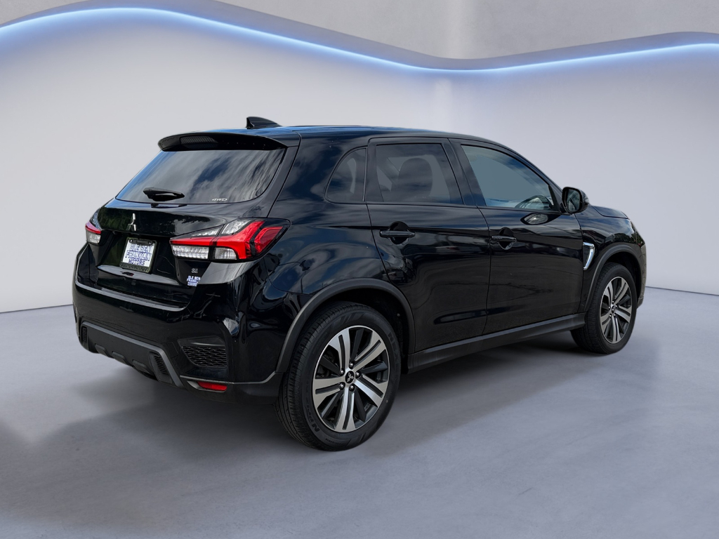 2022 Mitsubishi Outlander Sport image 3