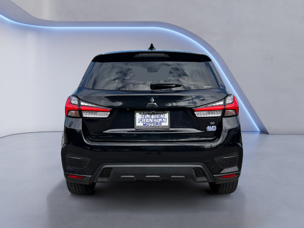 2022 Mitsubishi Outlander Sport image 4