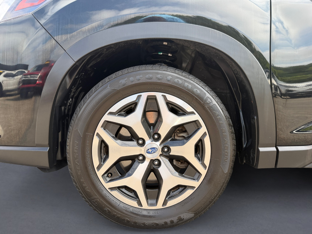 2023 Subaru Forester image 9