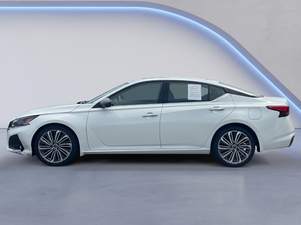 2023 Nissan Altima