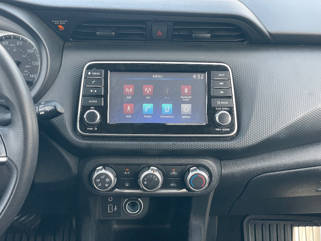 2021 Nissan Kicks image 8