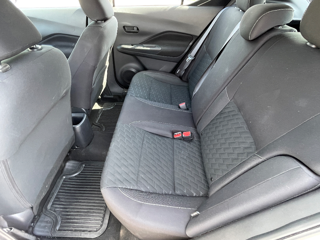 2021 Nissan Kicks image 14