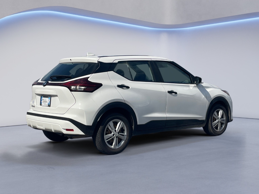 2021 Nissan Kicks image 16