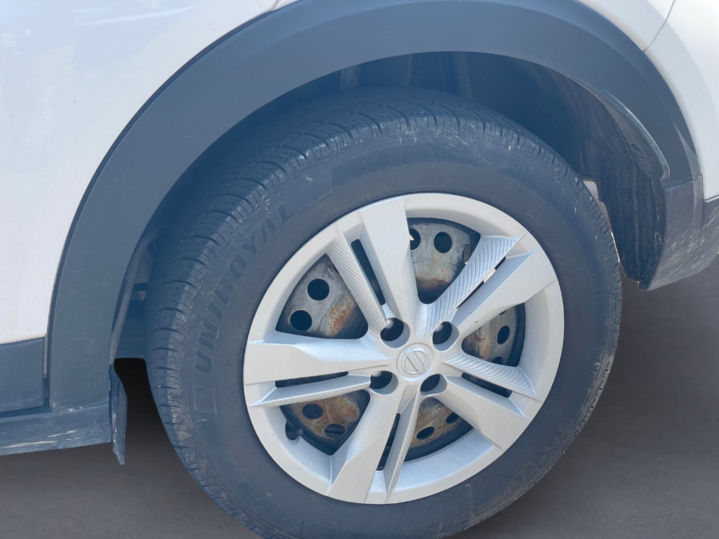 2021 Nissan Kicks image 22