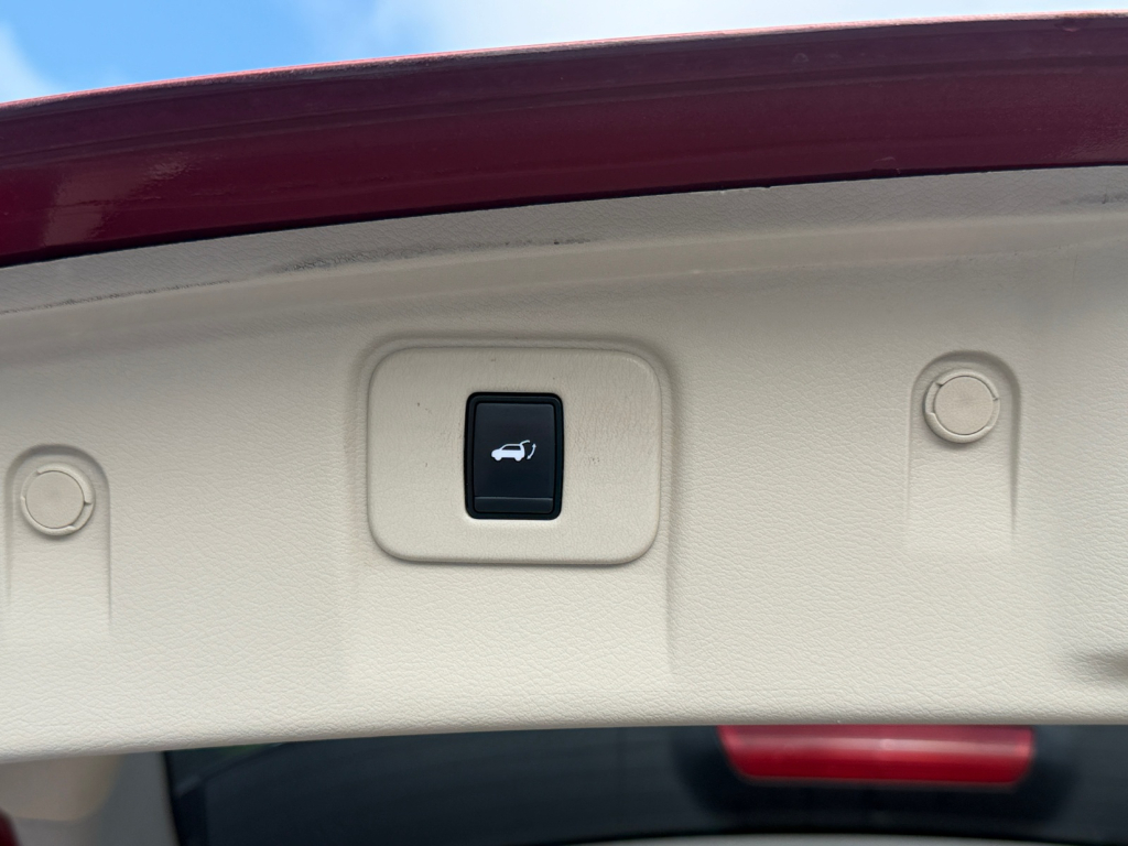 2017 Nissan Murano image 15